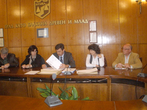Проведе се първото заседание на Комисията за провеждане на публичен подбор за избор на управител на „ДКЦ-1” ЕООД –Враца
