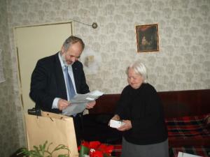 Инж. Тотю Младенов благодари на 85 годишната Христина Петрова от Враца.