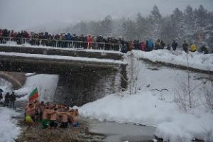 Община Враца организира ритуално хвърляне на Светия кръст в река Лева за Богоявление